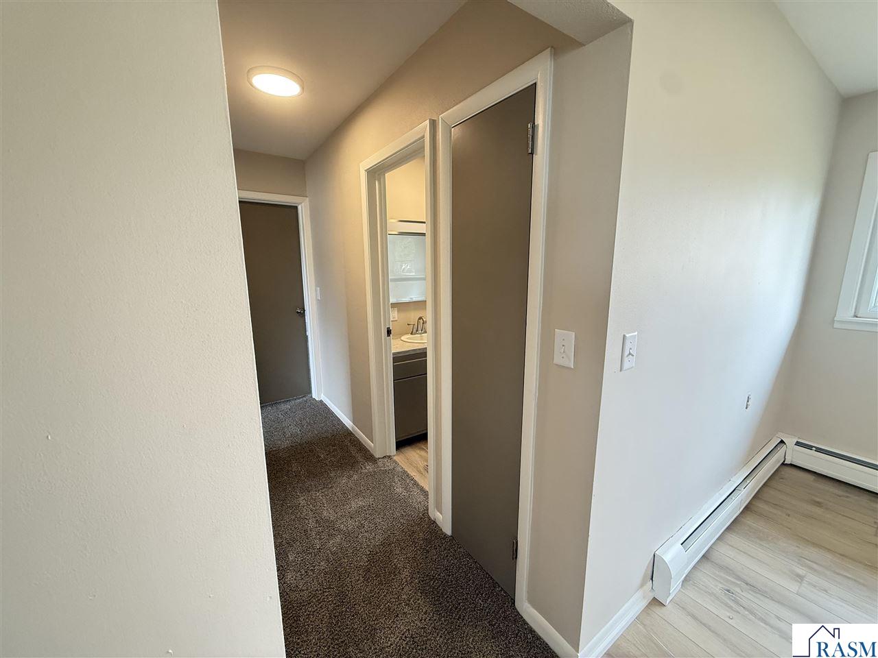 402 E North Street Waldorf MN 56091 7039880 image9