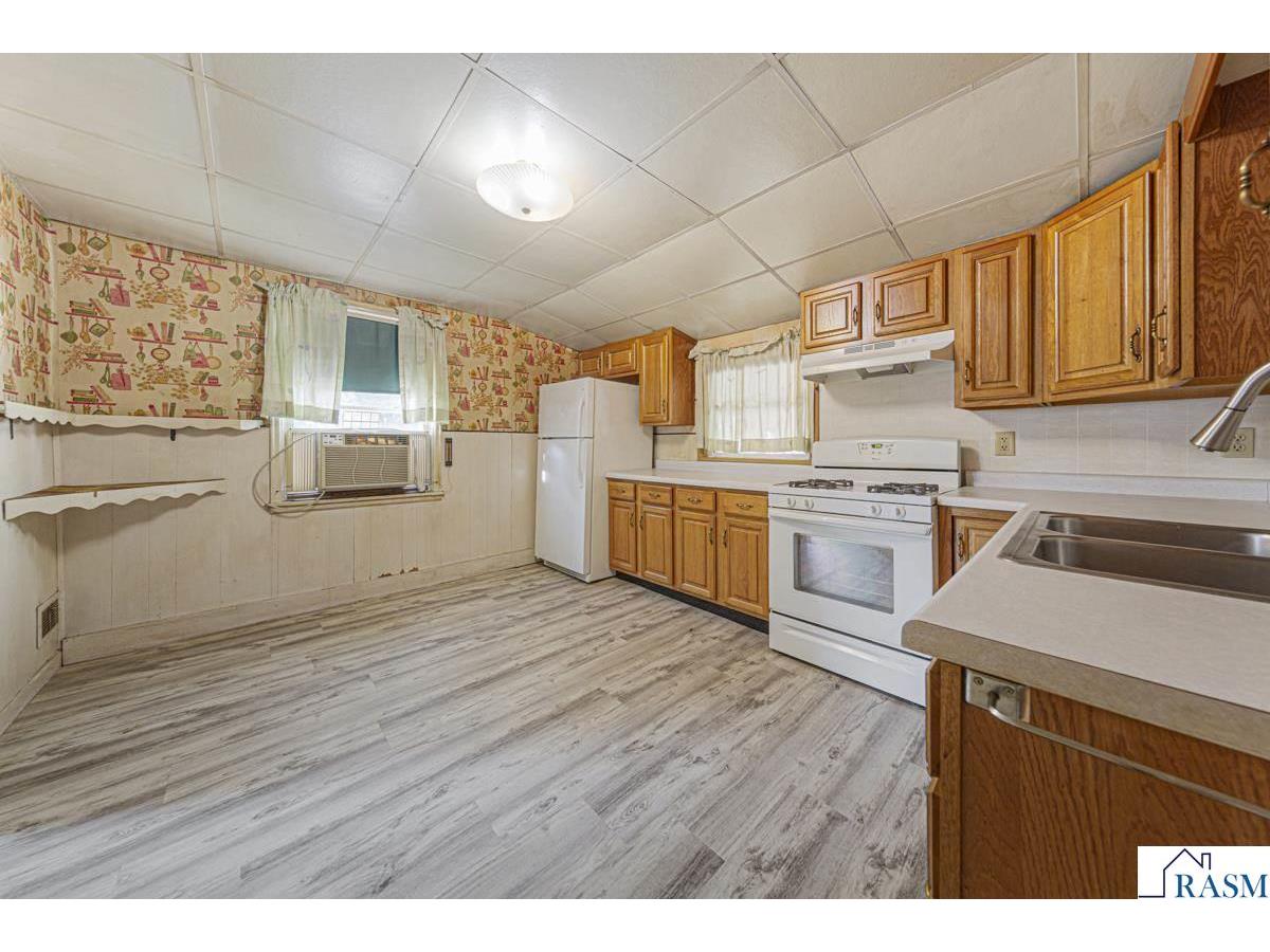 402 N Main Street Lake Crystal MN 56055 7038850 image12