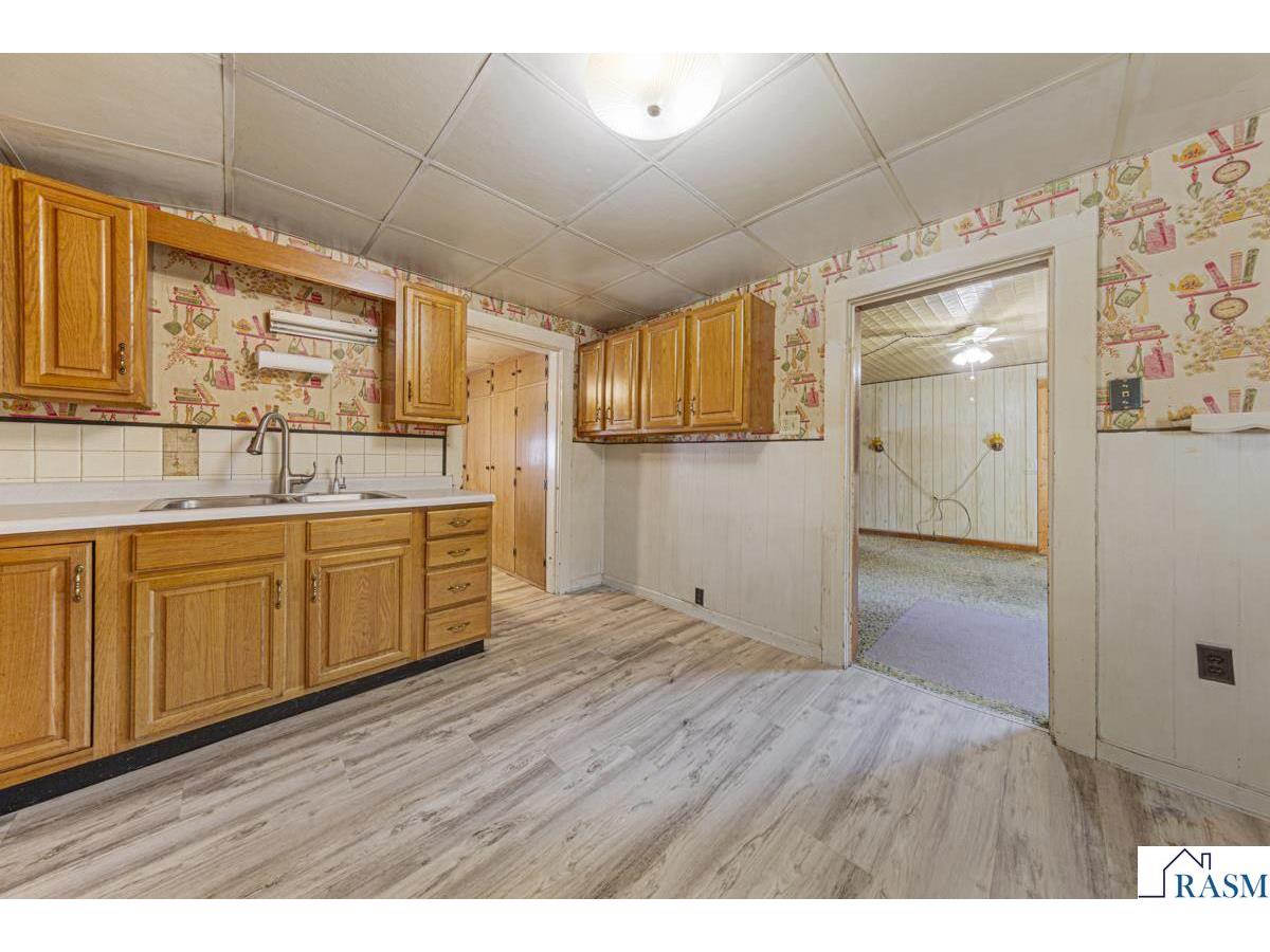 402 N Main Street Lake Crystal MN 56055 7038850 image13