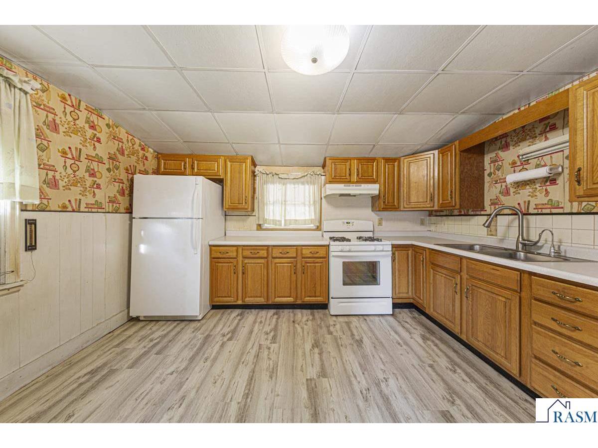 402 N Main Street Lake Crystal MN 56055 7038850 image9