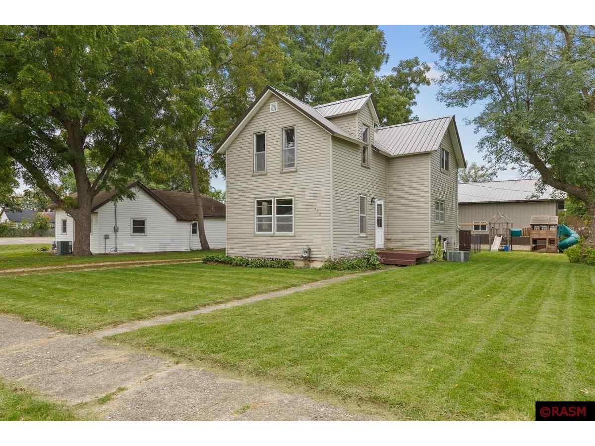 402 W Humphrey Street Lake Crystal MN 56055 7035793 image1