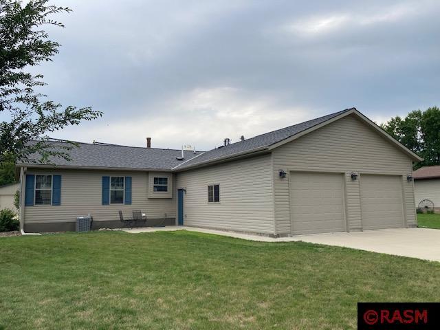 404 Elm Street NE Sleepy Eye MN 56085 7032473 image1