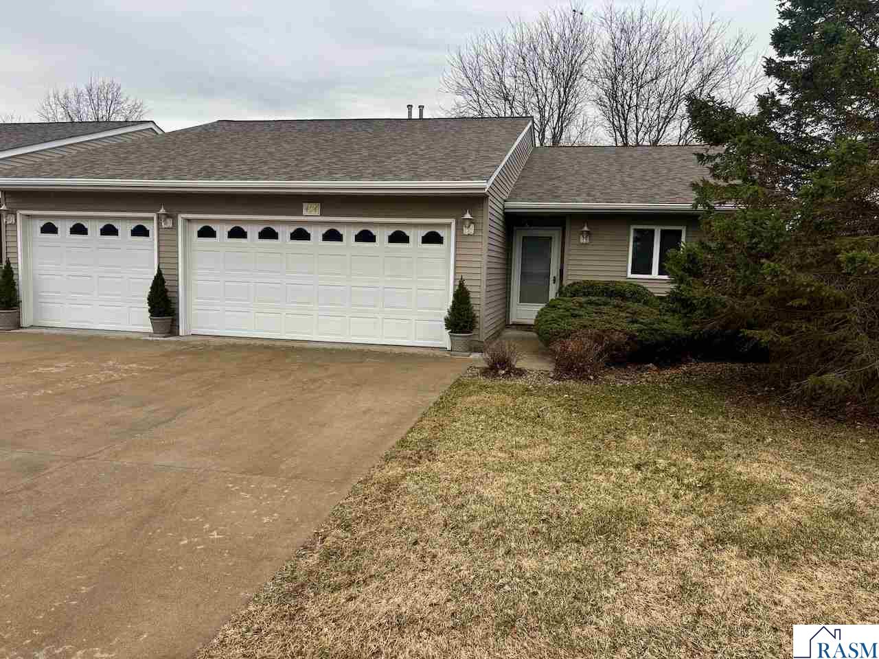 404 N Welco Avenue Saint Peter MN 56082 7039845 image1