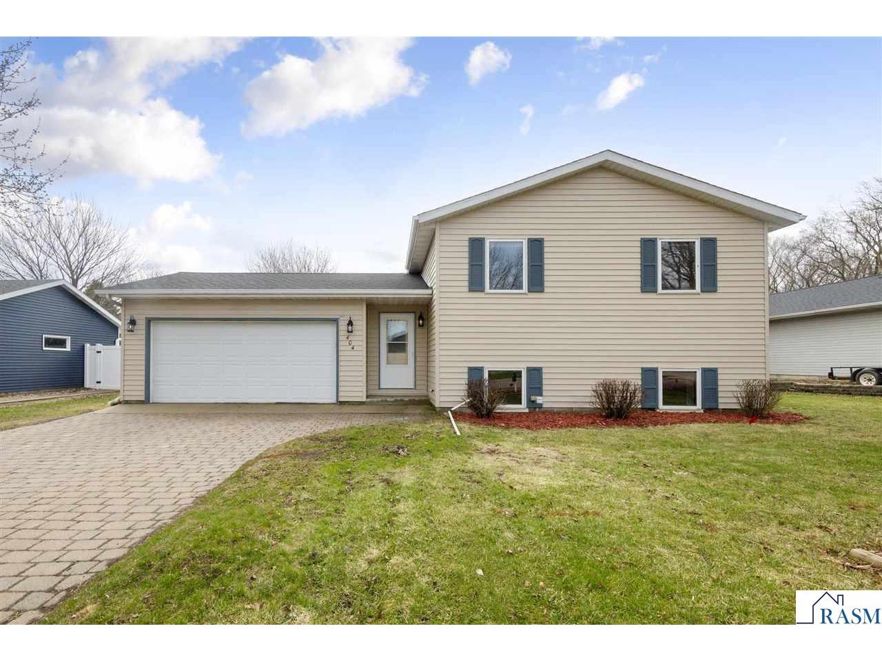 404 Pilgrim Street Saint Clair MN 56080 7039962 image1