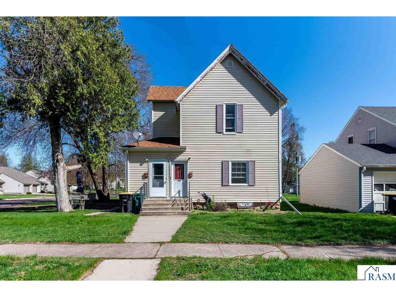 405 E 8th Street Blue Earth MN 56013 7040189 image1