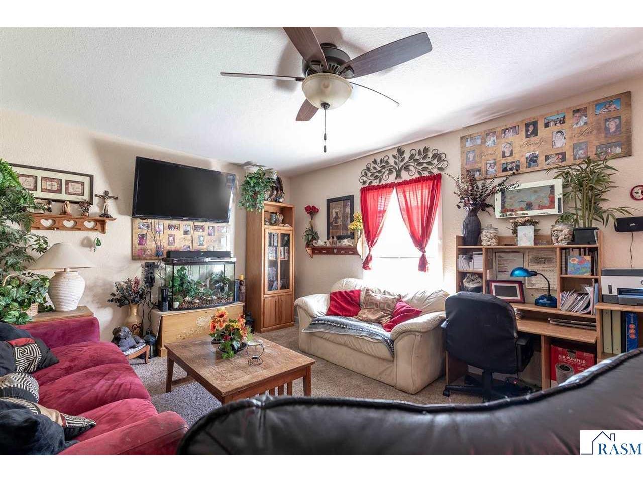 405 E 8th Street Blue Earth MN 56013 7040189 image4