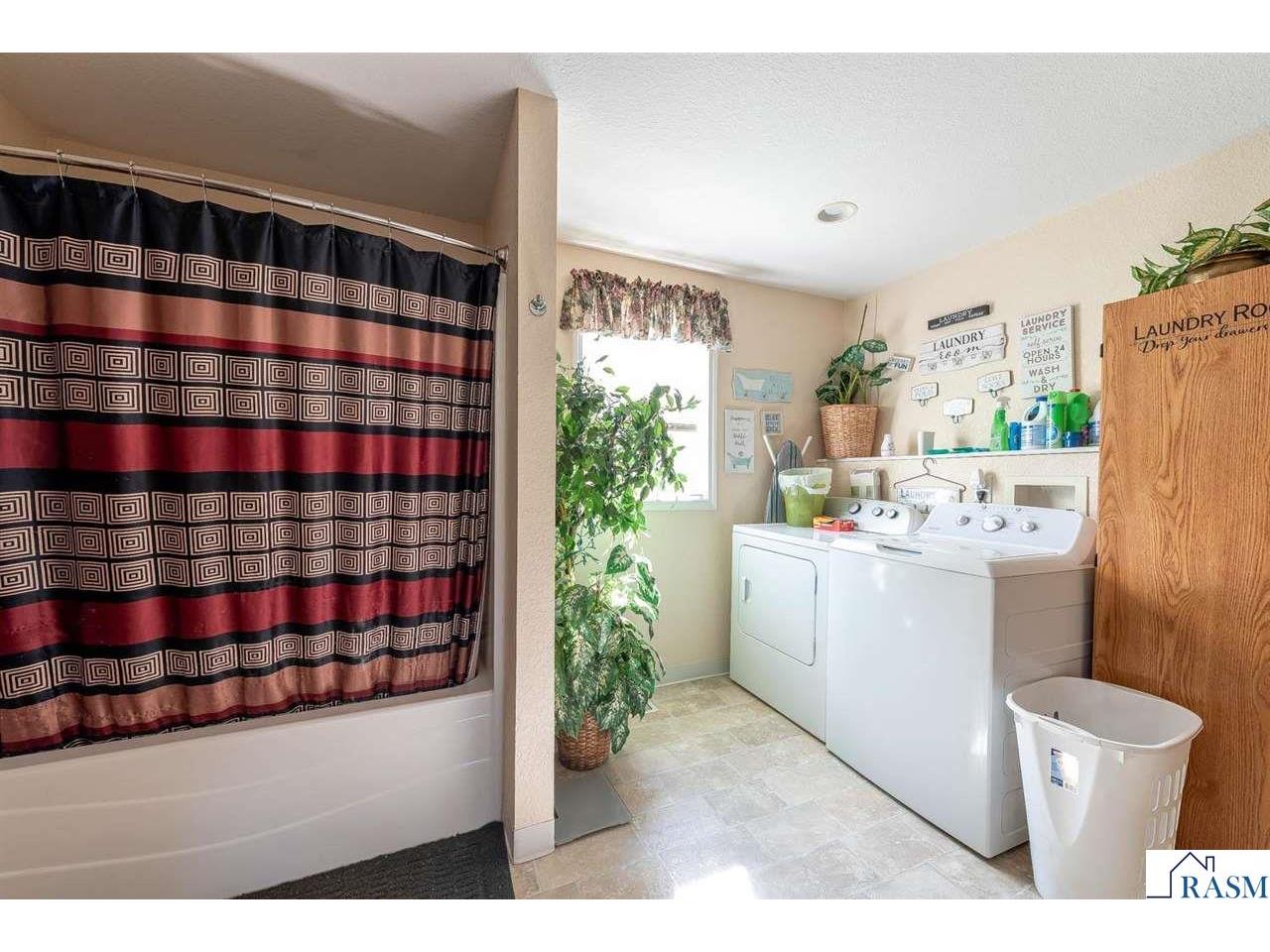 405 E 8th Street Blue Earth MN 56013 7040189 image8