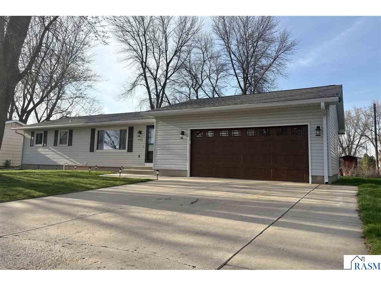 406 Linda Drive Eagle Lake MN 56024 7039980 image1
