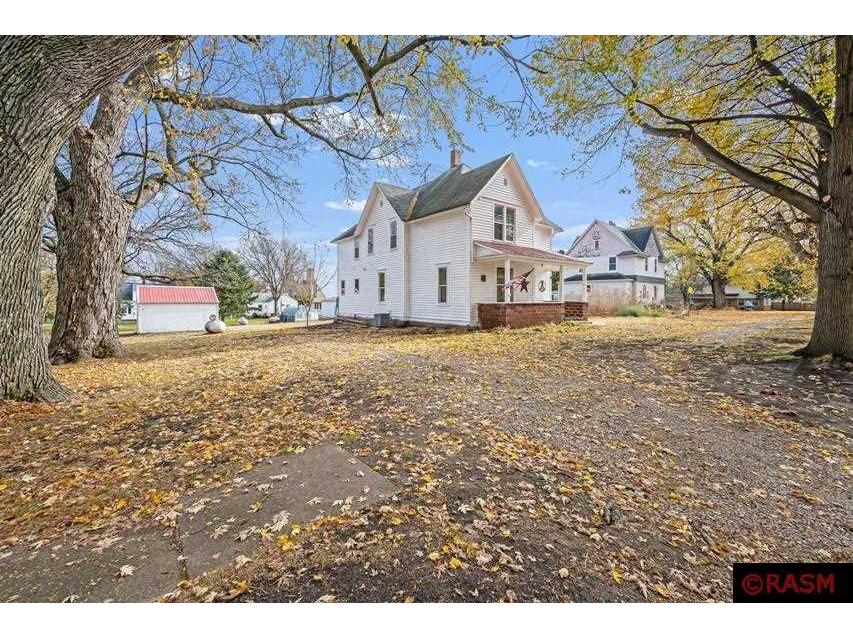 406 N Quinn Street Bricelyn MN 56014 7036284 image1