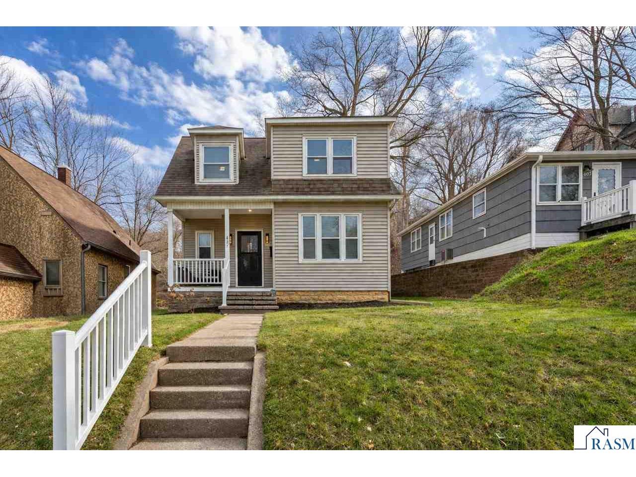 407 E Pleasant Street Mankato MN 56001 7039999 image1