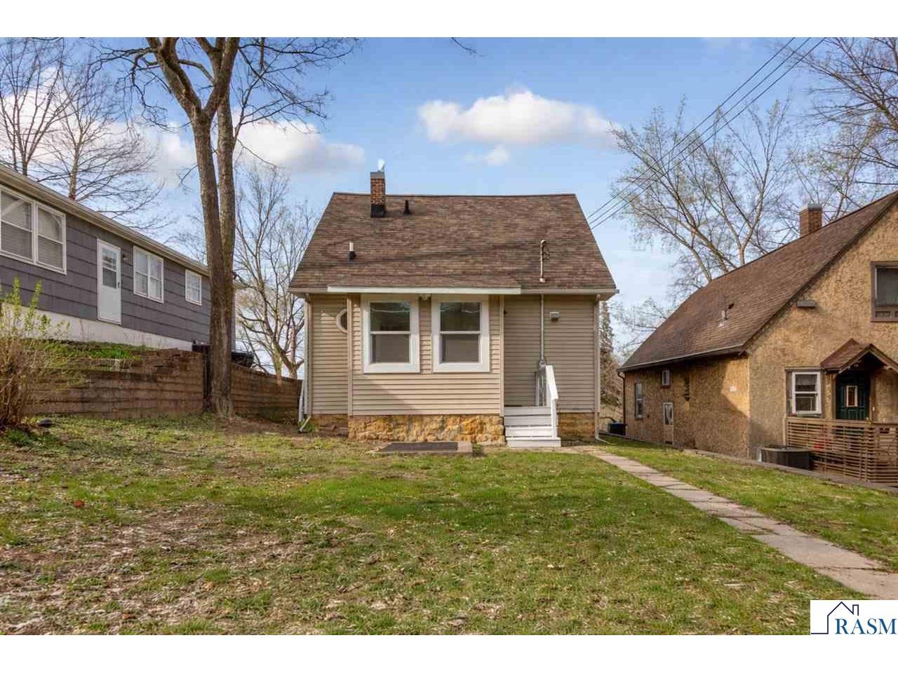 407 E Pleasant Street Mankato MN 56001 7039999 image33