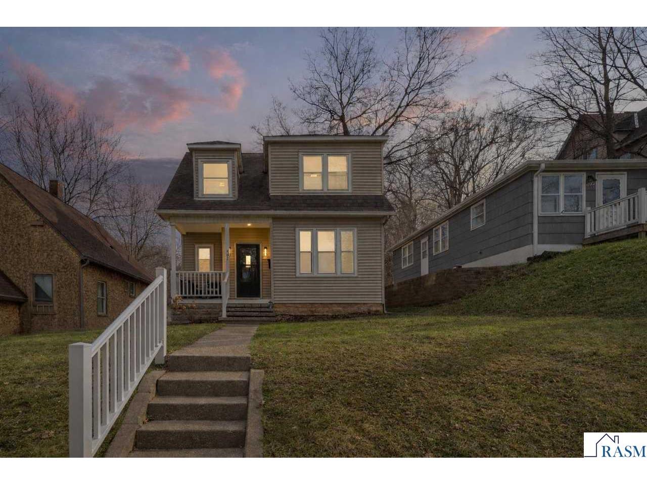 407 E Pleasant Street Mankato MN 56001 7039999 image36