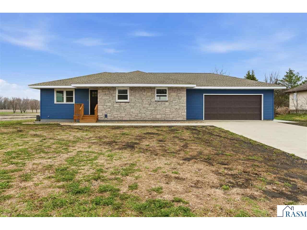 409 SE 4th Avenue Mapleton MN 56065 7039975 image1