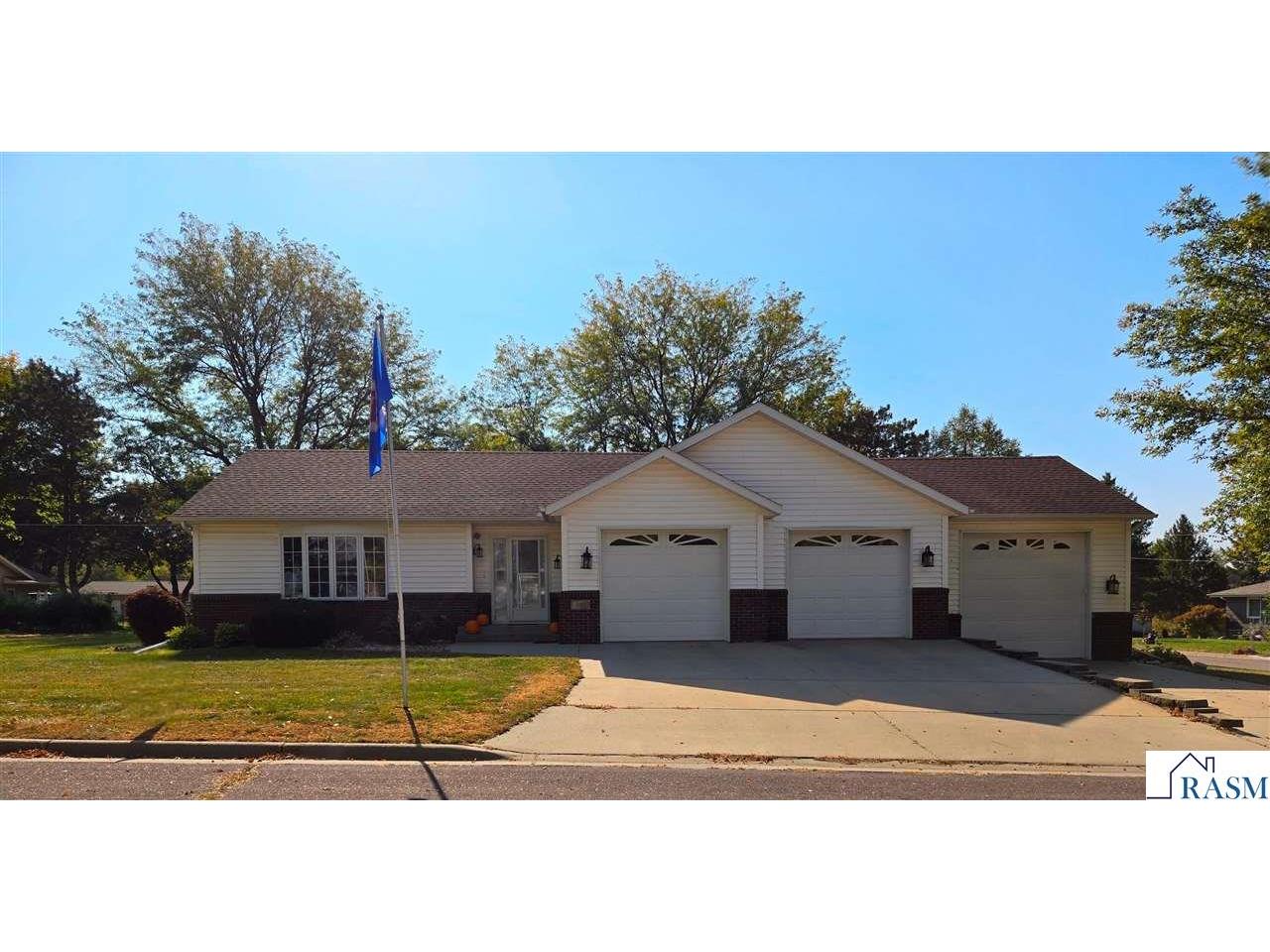 411 Wanser Avenue Lafayette MN 56054 7039100 image1