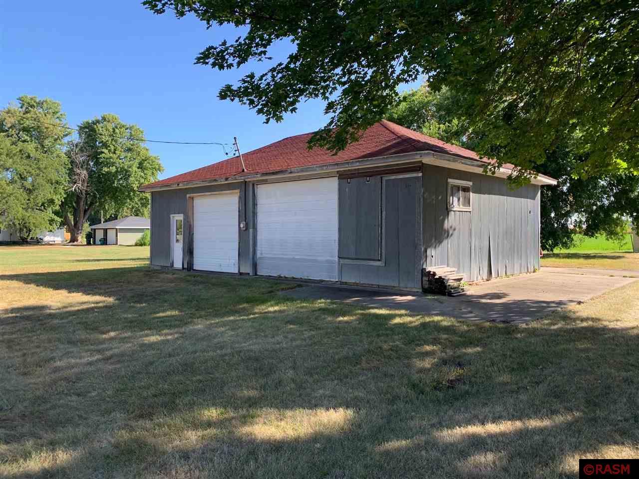 412 Dove Street Minnesota Lake MN 56068 7033294 image1