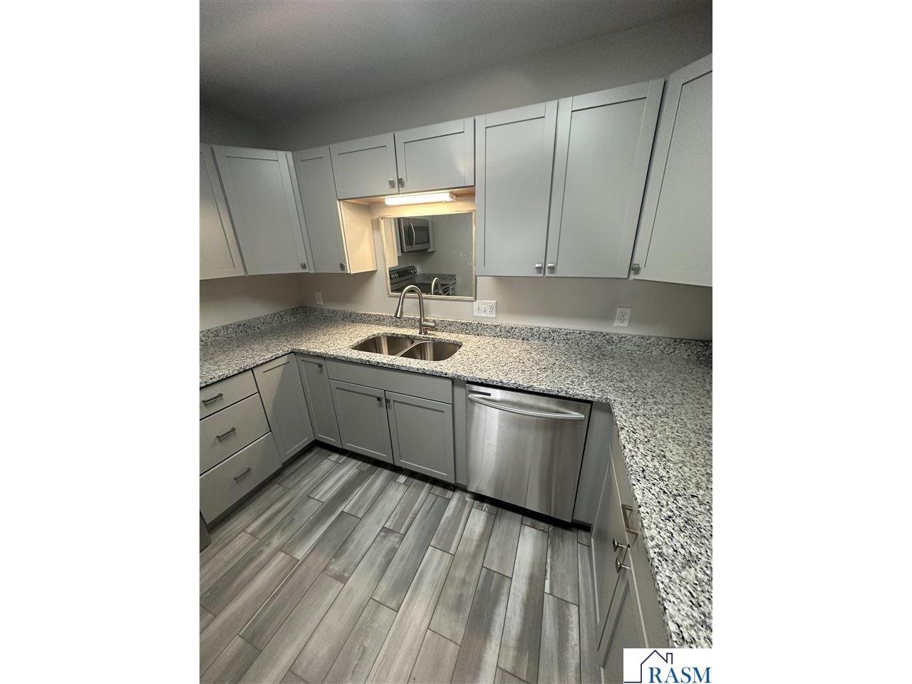 412 Holly Lane Mankato MN 56001 7039849 image10