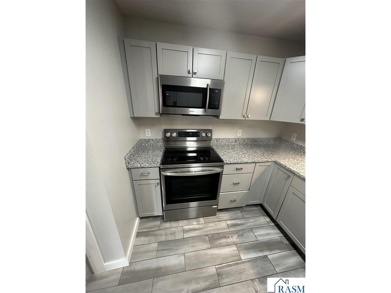 412 Holly Lane Mankato MN 56001 7039849 image11