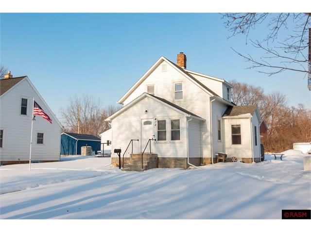 412 N Garden Street New Ulm Mn 56073 Mls 5714778 Edina Realty