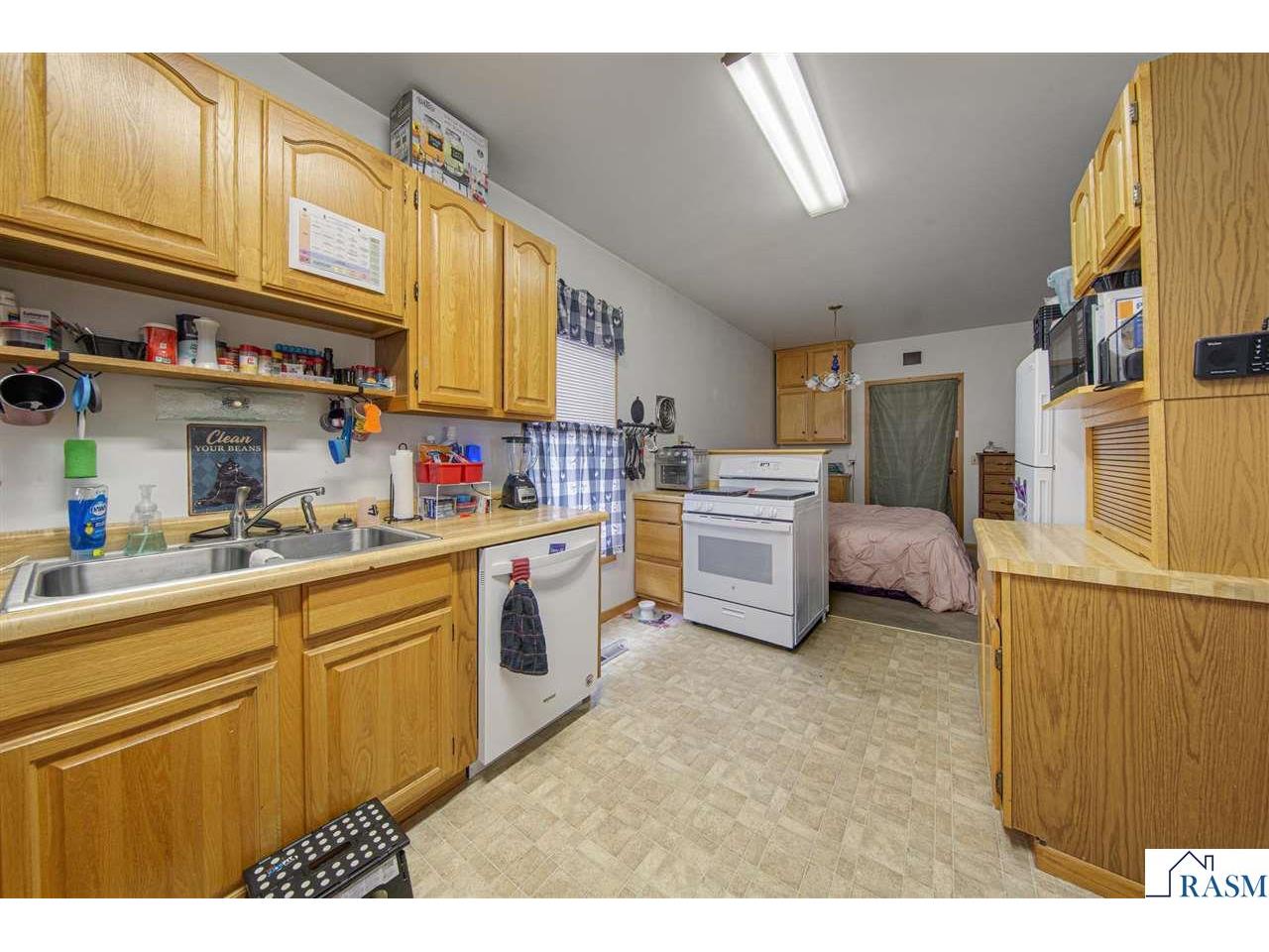 413 Glenwood Avenue Mankato MN 56001 267040627 image11