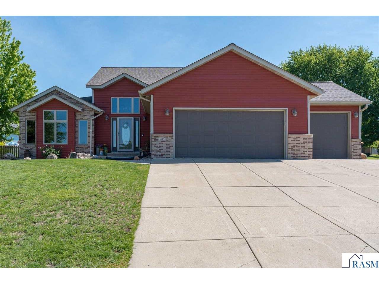 413 Thomas Drive Eagle Lake MN 56024 7040446 image1