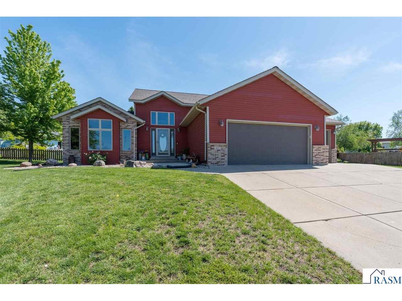 413 Thomas Drive Eagle Lake MN 56024 7040446 image2