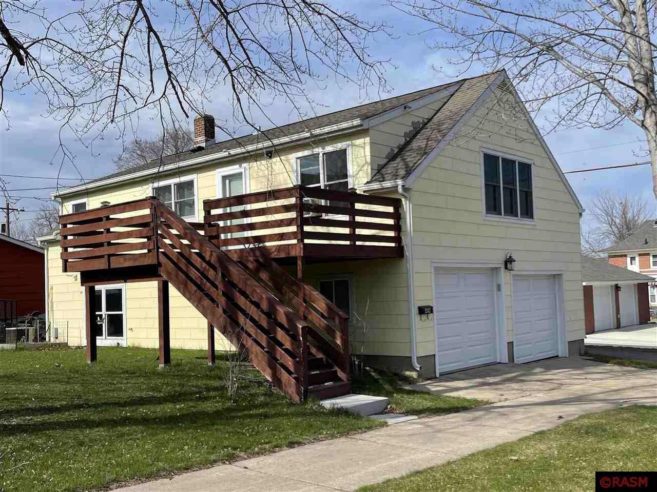 414 S 4th Street New Ulm MN 56073 7034707 image1