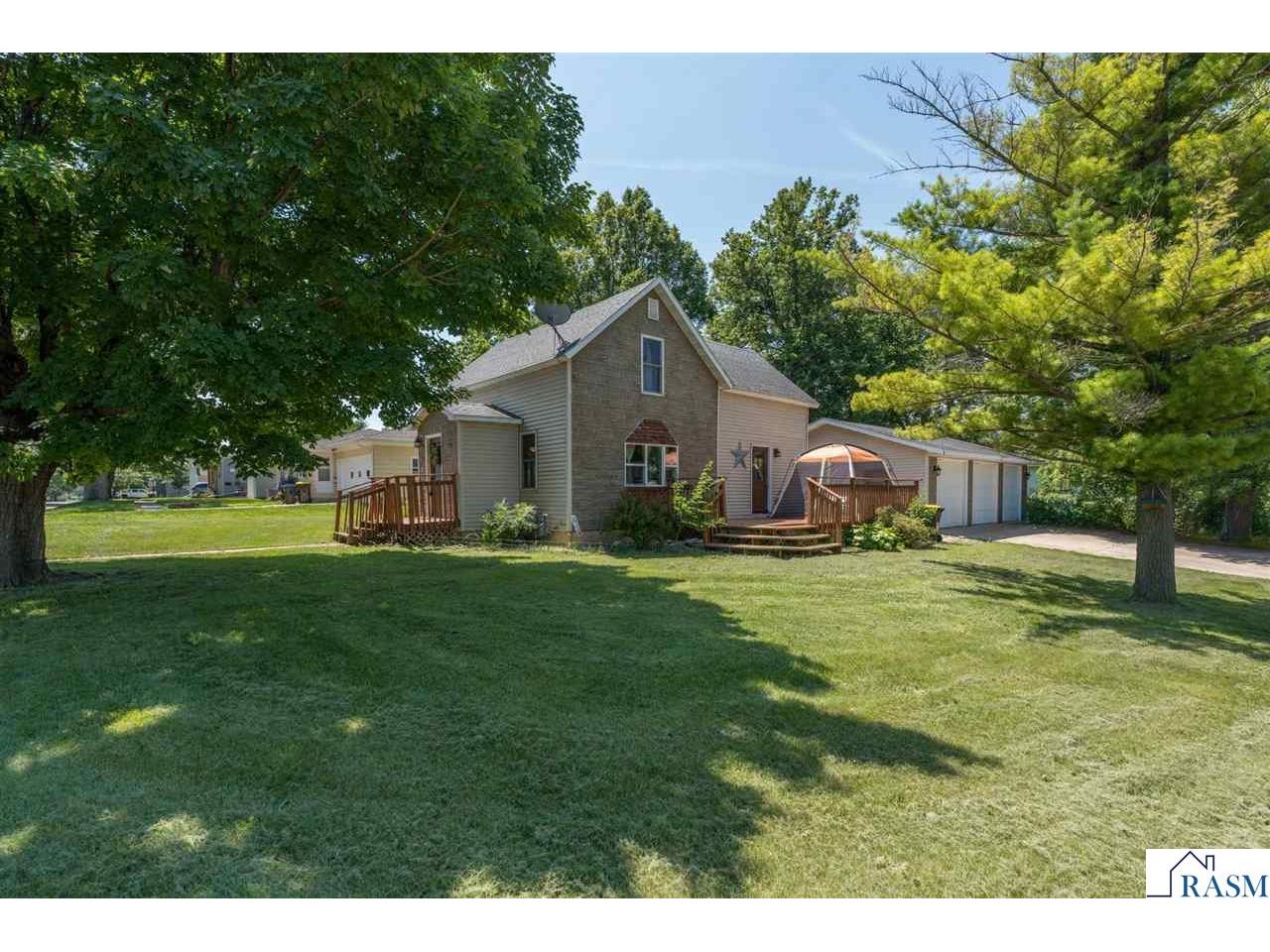 415 N 8th Street Mountain Lake MN 56159 7039420 image1