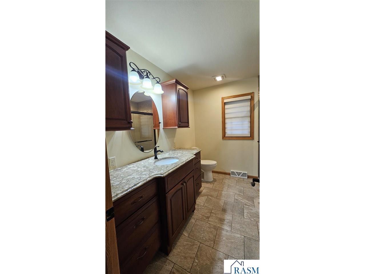 417 Summit Avenue New Ulm MN 56073 7039740 image12