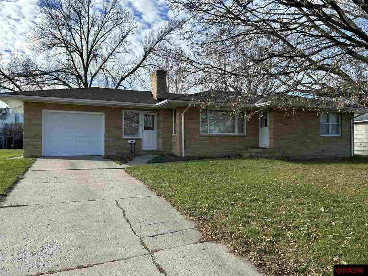 420 S 9th Street Saint James MN 56081 7033809 image1