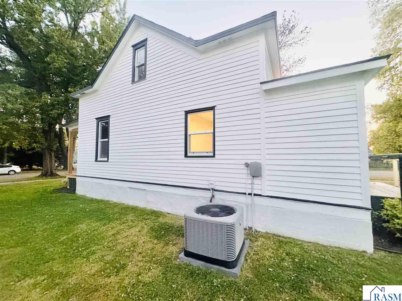 420 SW Walnut Street Sleepy Eye MN 56085 7038780 image4