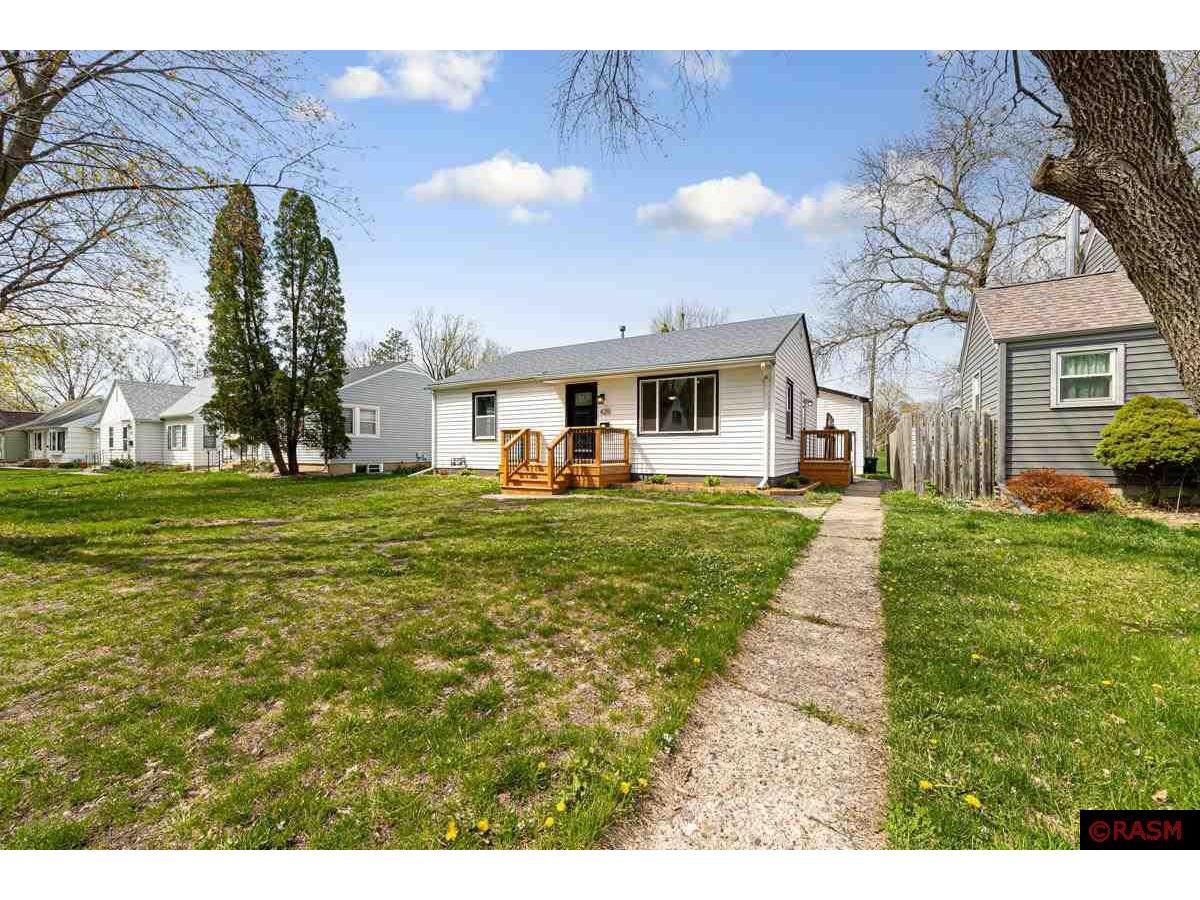 420 W 11th Street Mankato MN 56001 7034776 image1