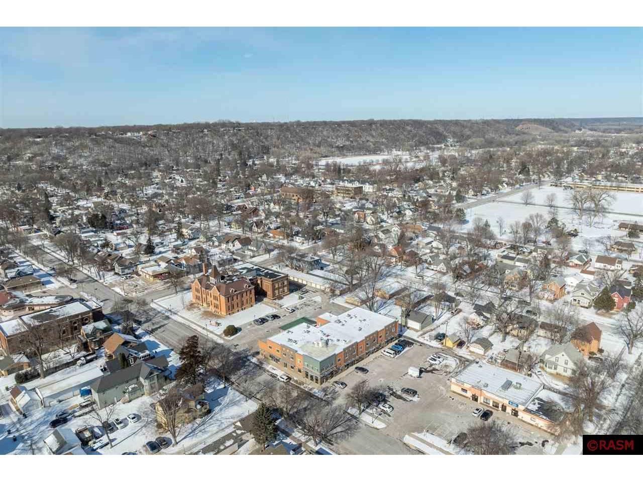 422 Belgrade Avenue North Mankato MN 56003 7036777 image4