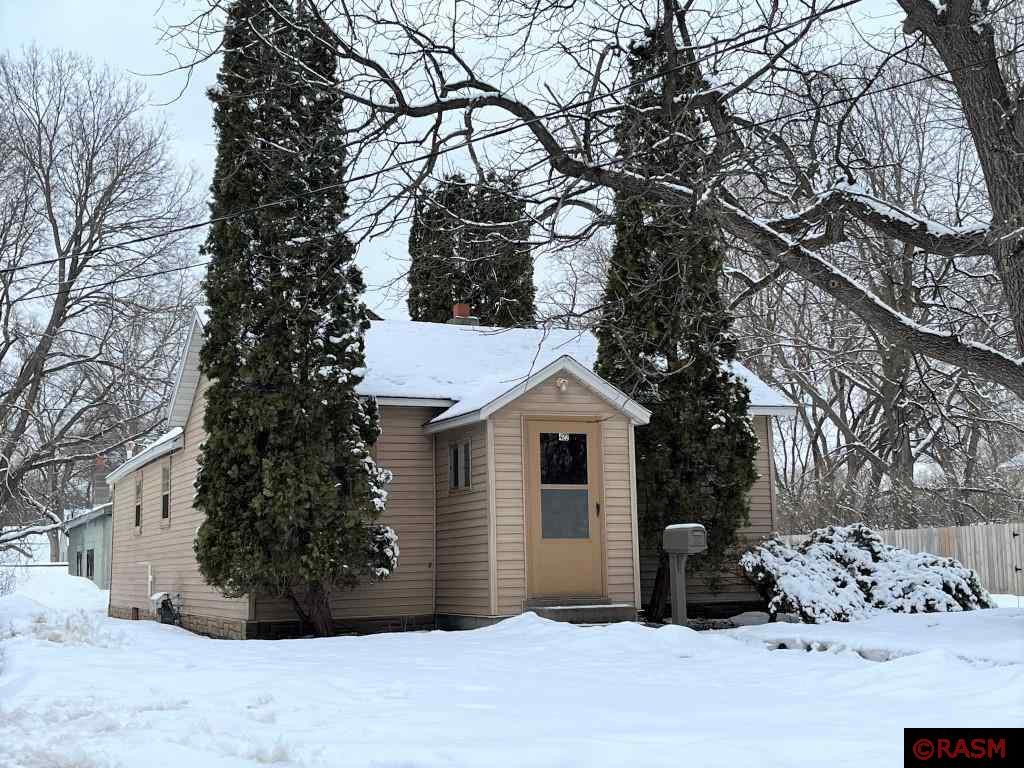 422 W 3rd Street Mankato MN 56001 7031772 image1