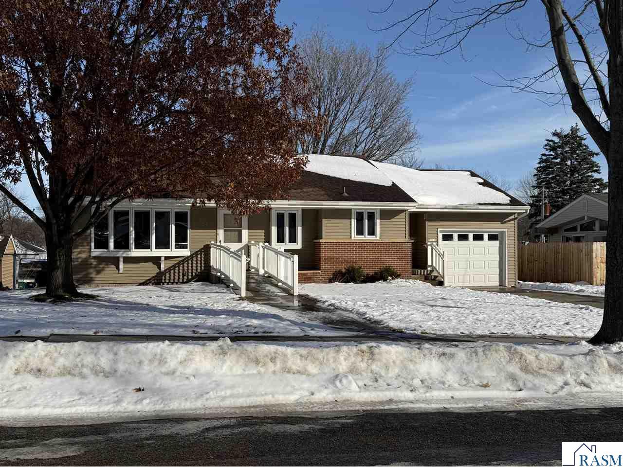 422 West Street New Ulm MN 56073 7039206 image1