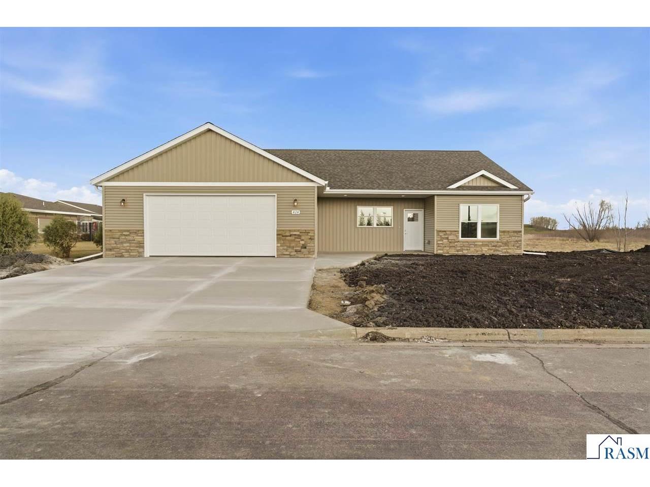 424 NW 22nd Avenue Waseca MN 56093 7039953 image1