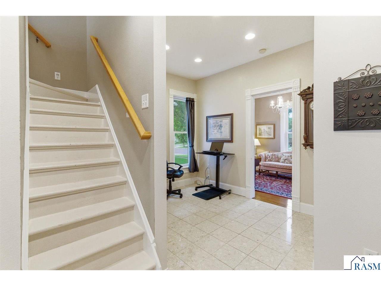425 N Linton Street Blue Earth MN 56013 267040500 image12