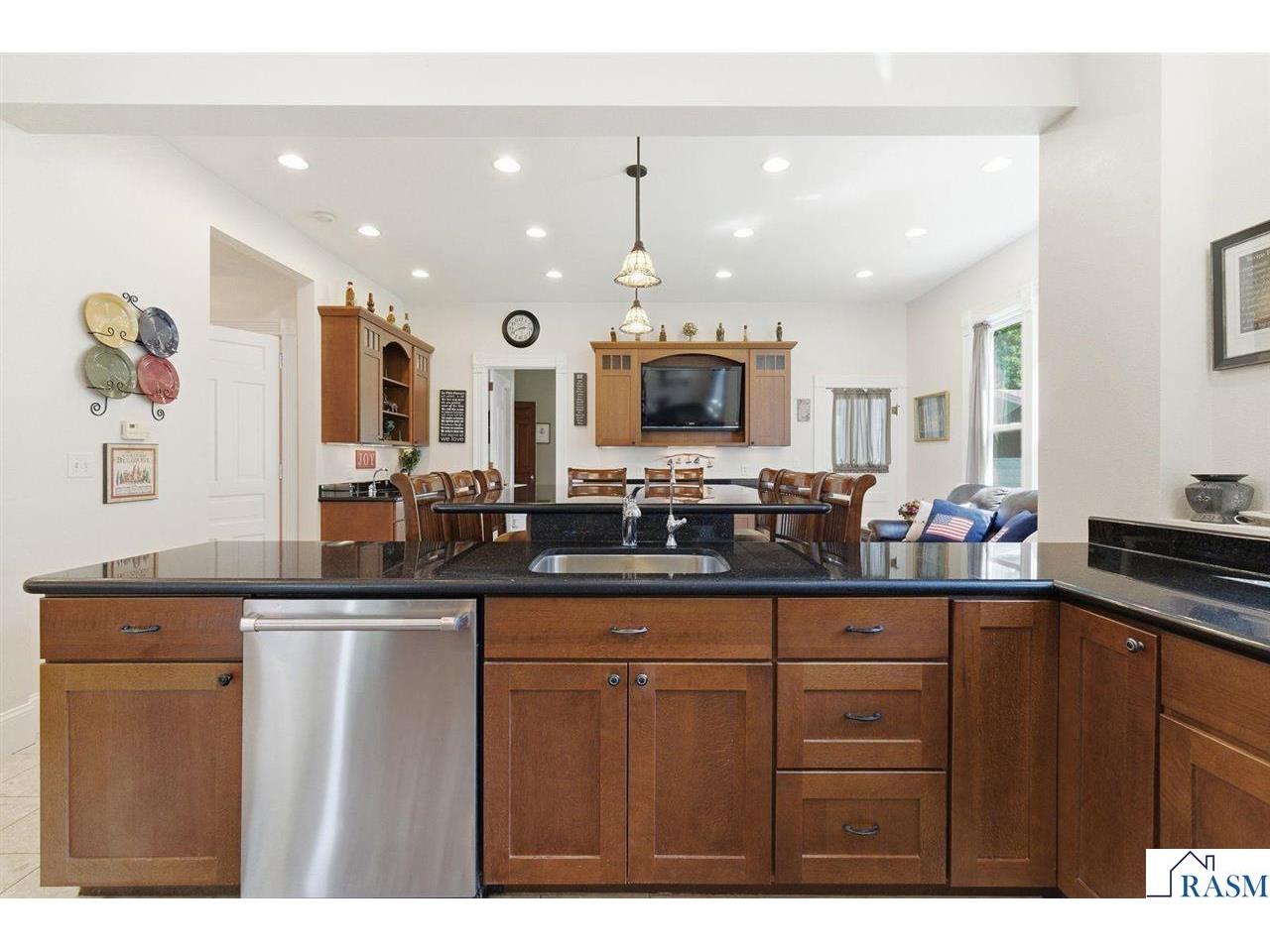 425 N Linton Street Blue Earth MN 56013 267040500 image16