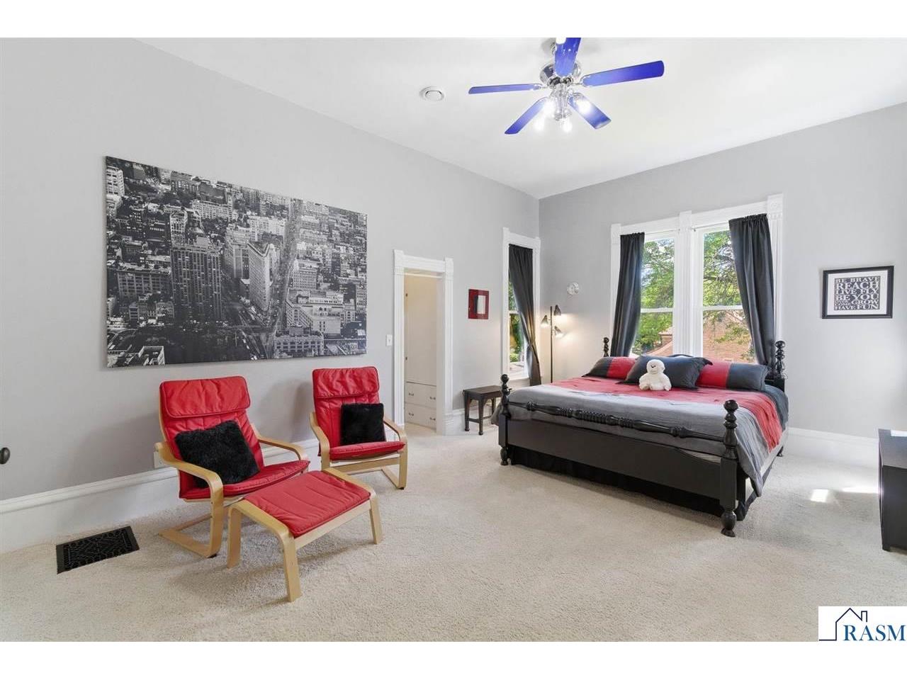 425 N Linton Street Blue Earth MN 56013 267040500 image39