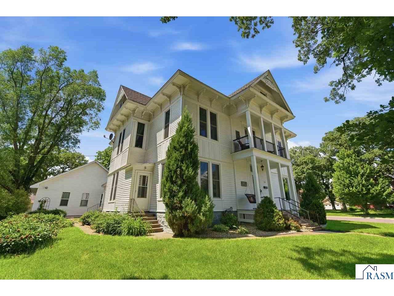 425 N Linton Street Blue Earth MN 56013 267040500 image53