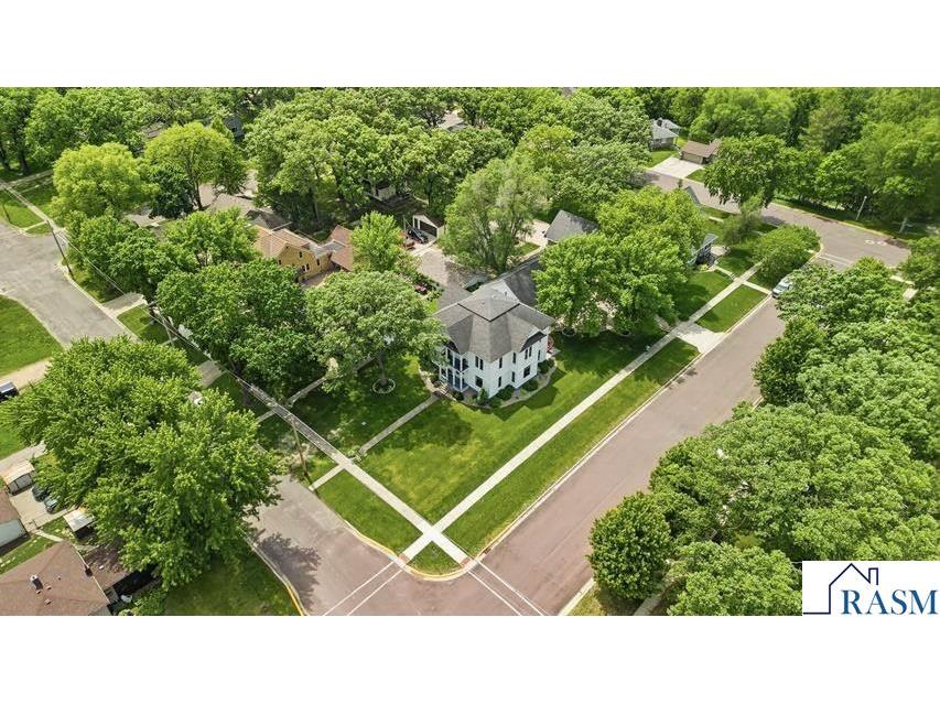425 N Linton Street Blue Earth MN 56013 267040500 image63