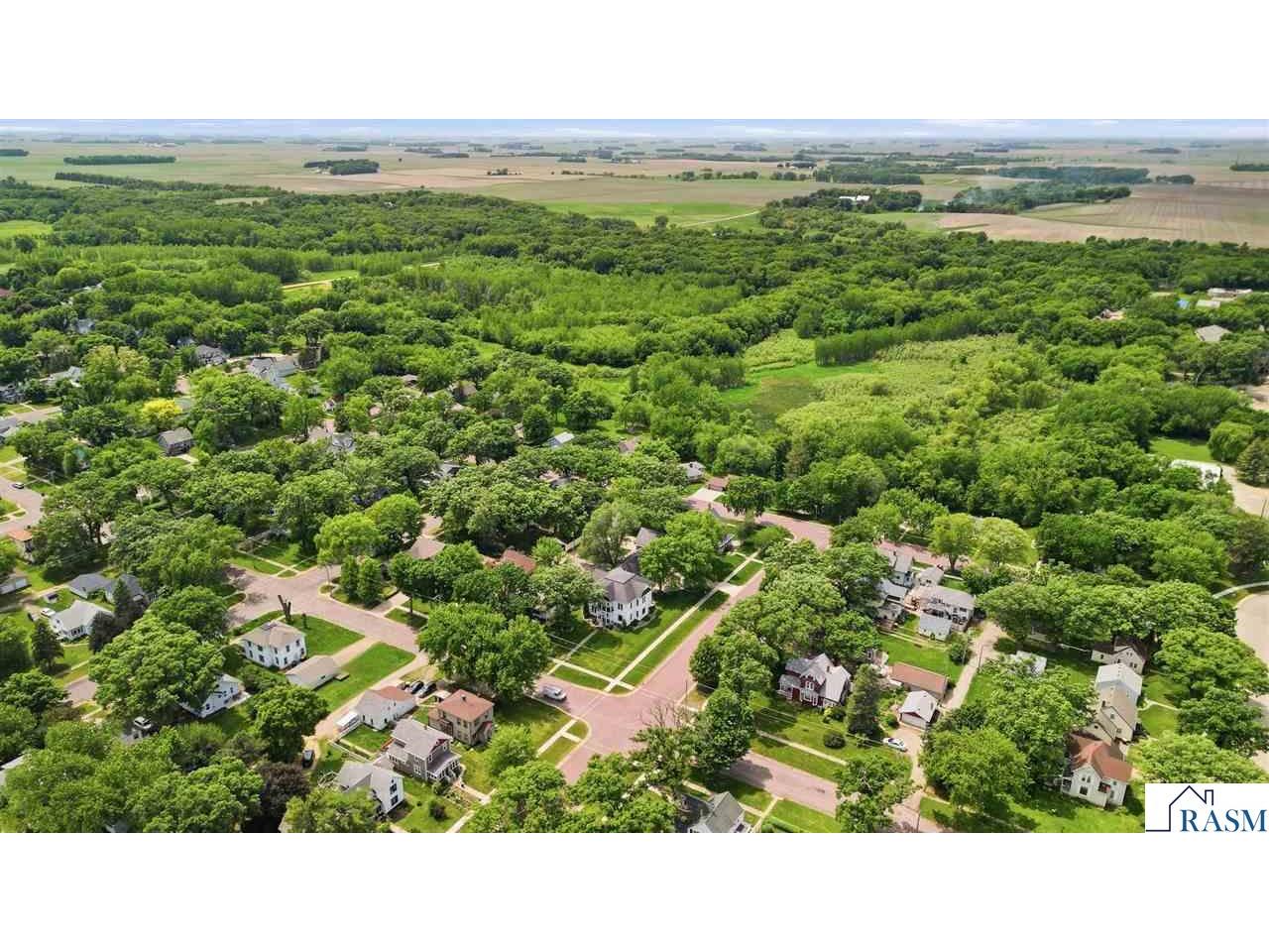425 N Linton Street Blue Earth MN 56013 267040500 image65