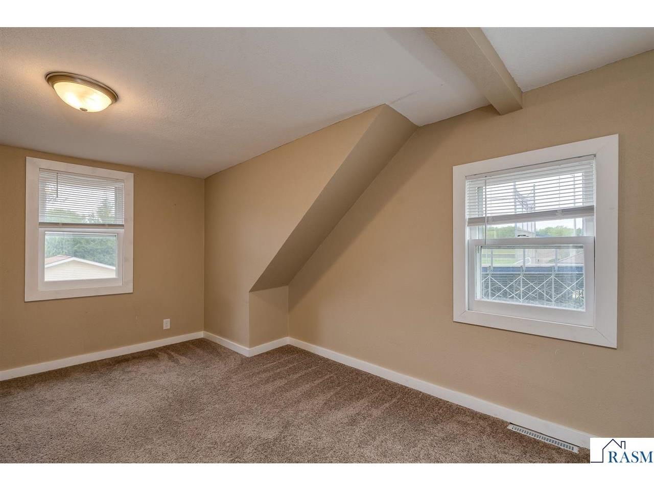 426 W Skaro Street Saint Peter MN 56082 7040354 image20