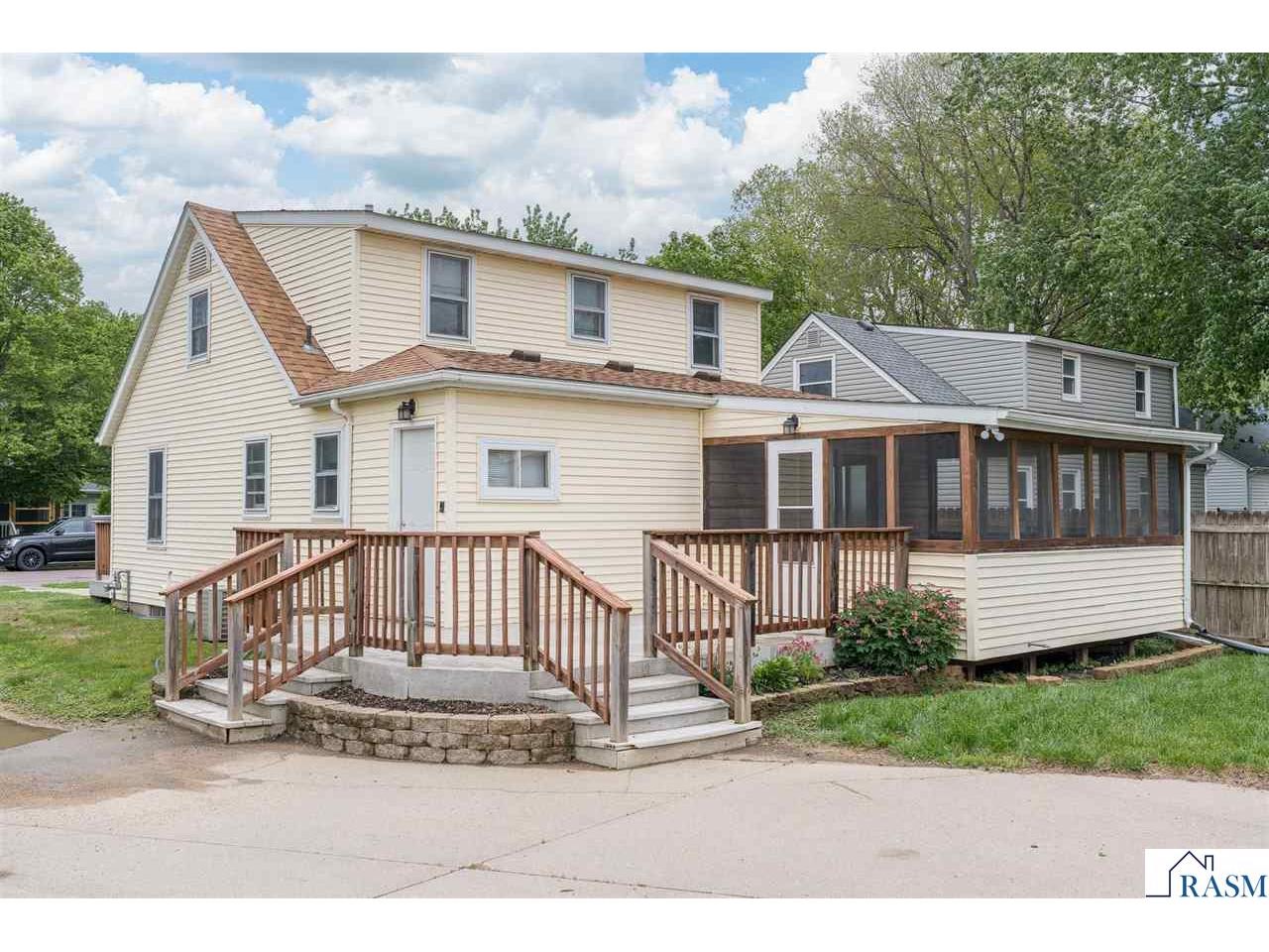 426 W Skaro Street Saint Peter MN 56082 7040354 image28