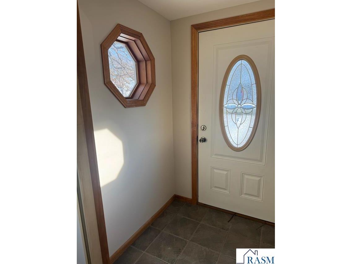 427 N Sailor Street Blue Earth MN 56013 7038332 image10