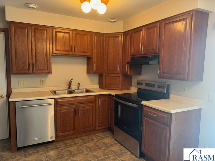 427 N Sailor Street Blue Earth MN 56013 7038332 image3