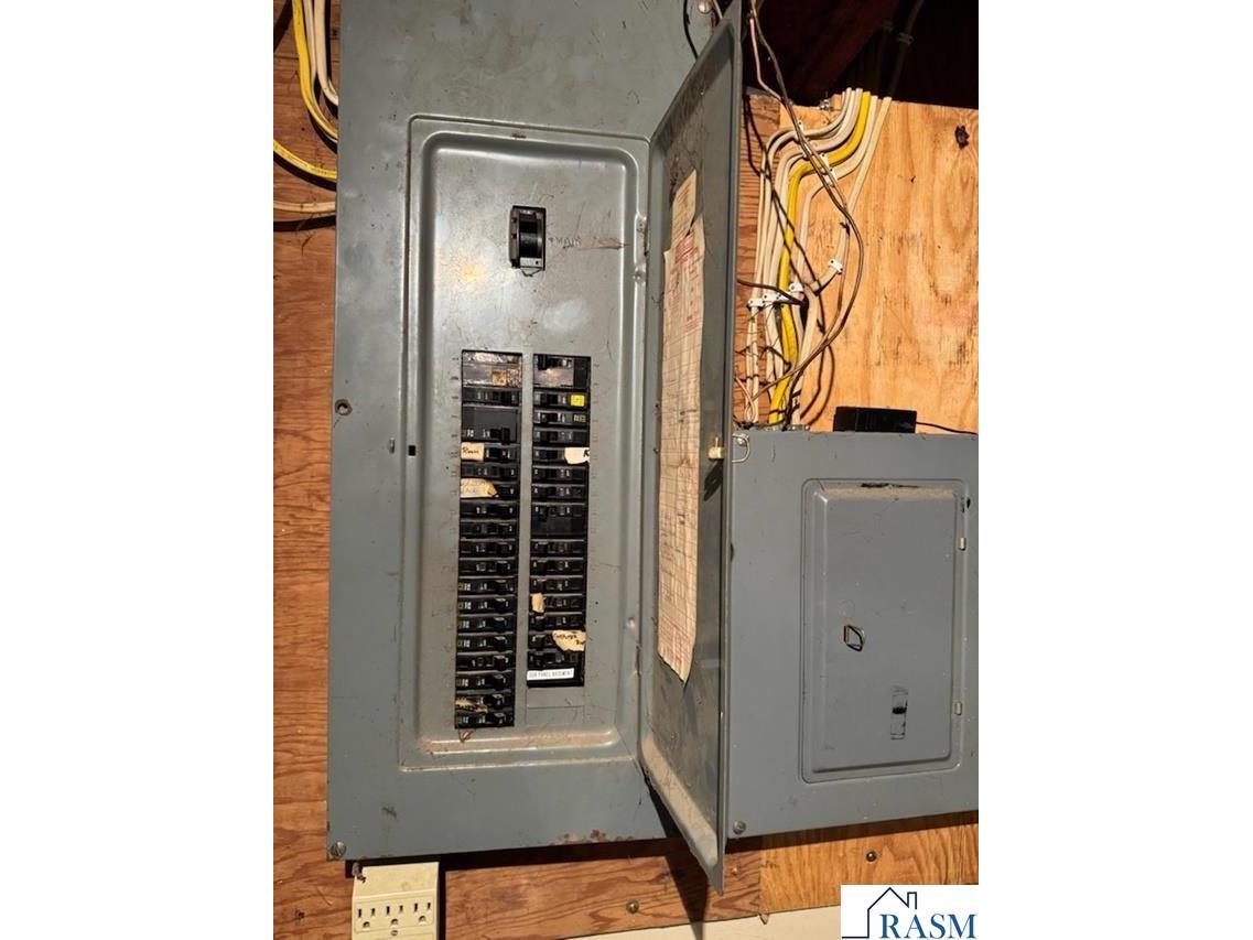 427 N Sailor Street Blue Earth MN 56013 7038332 image34