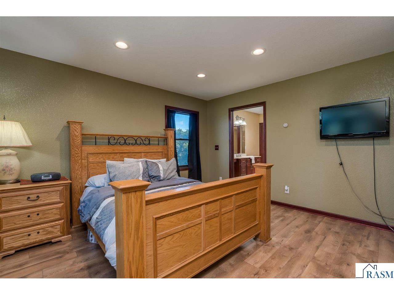432 3rd Avenue Pemberton MN 56078 267040921 image14