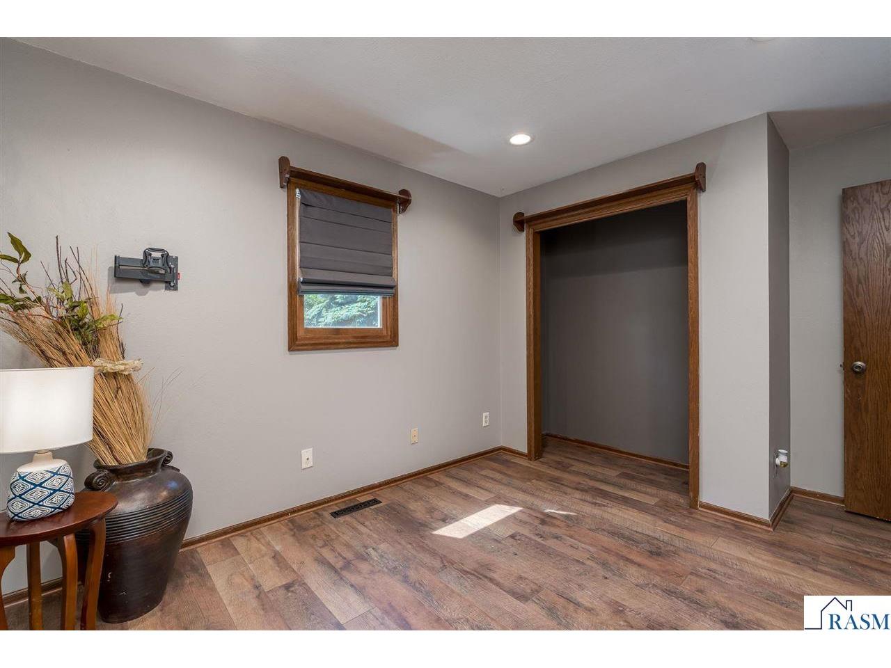 432 3rd Avenue Pemberton MN 56078 267040921 image27