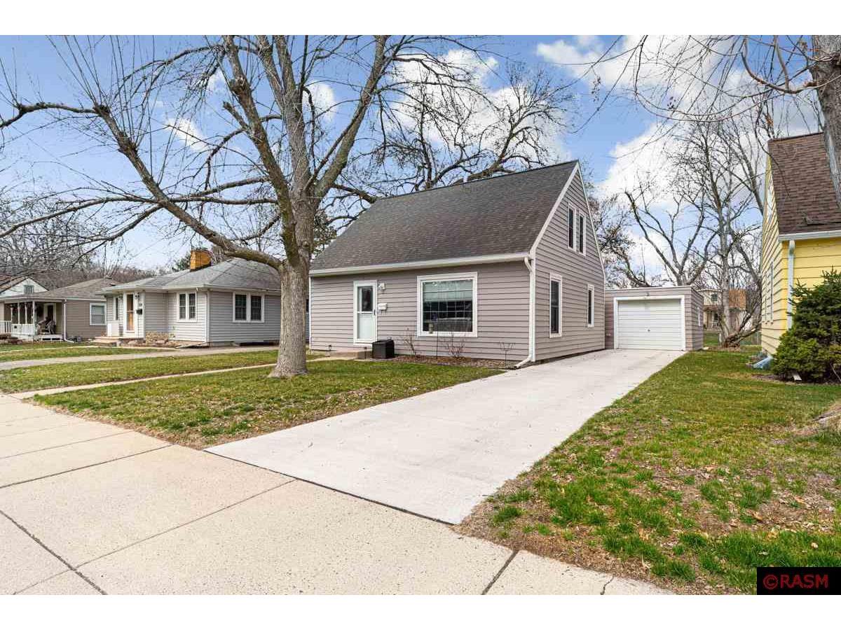 432 Tyler Avenue North Mankato MN 56003 7034670 image1