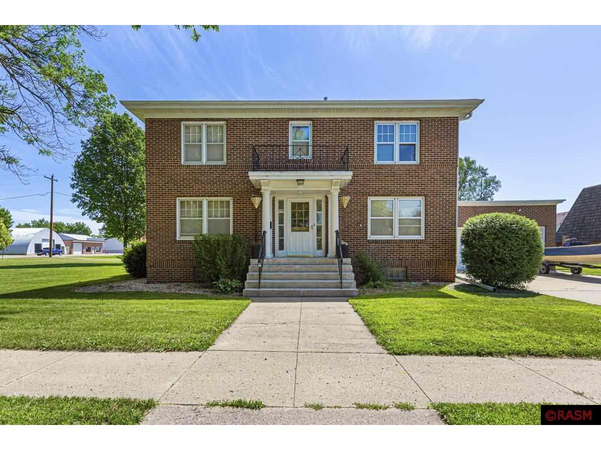 440 6th Street Lafayette MN 56054 7037997 image2